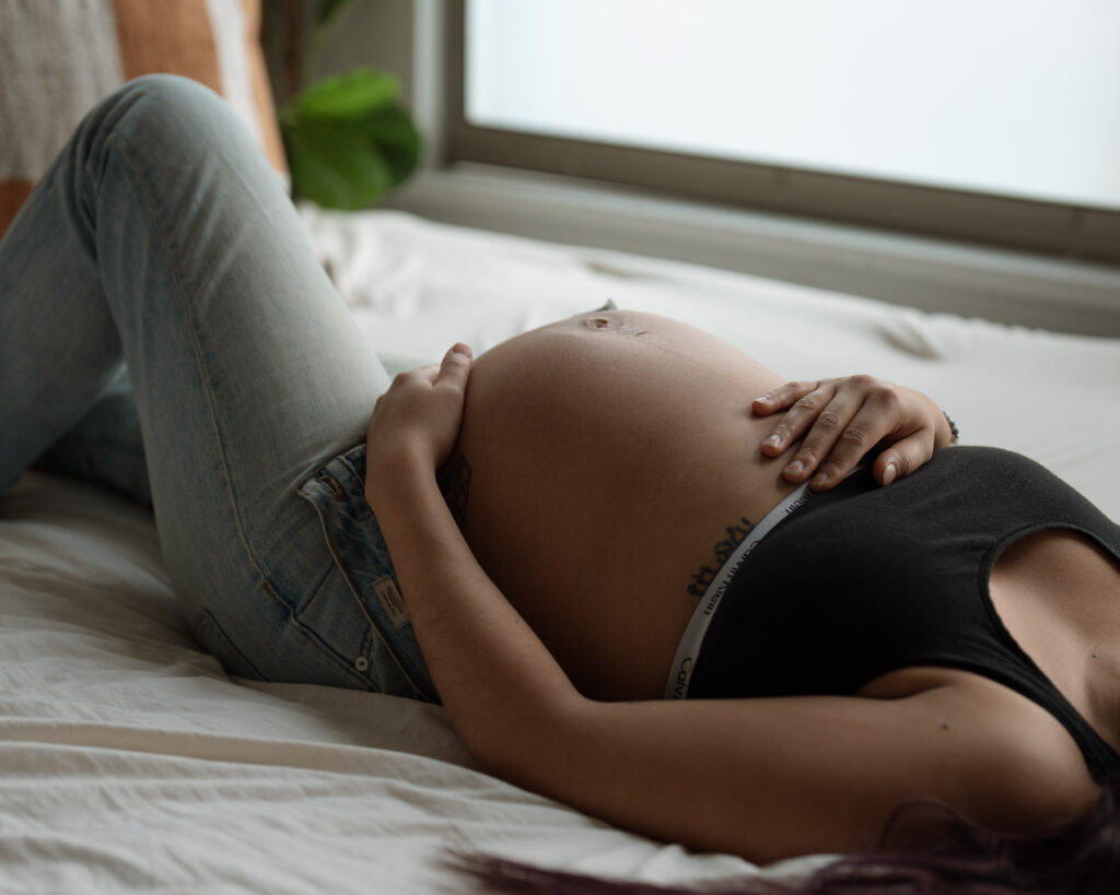 studio maternity photos pregnancy portrait